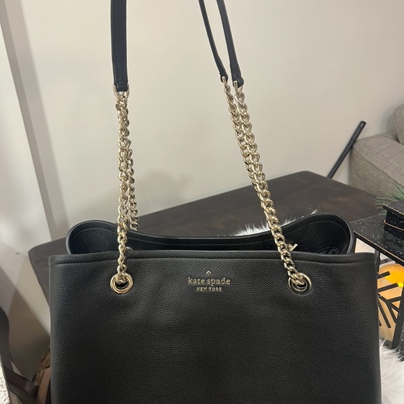 Kate Spade Black Leather Shoulder Bag with Gold Chain Straps - Picture 2 of 4